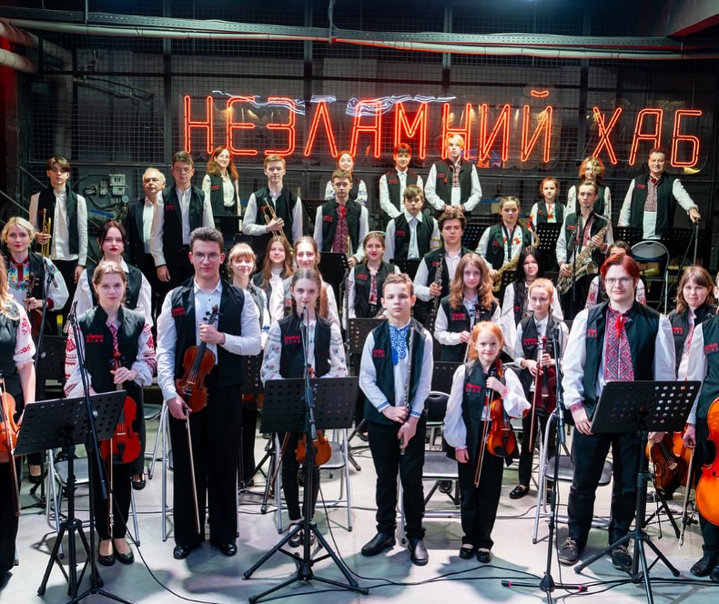 Запорожский хор вместе с немецким ансамблем исполнили концерт в память погибших воинов (ФОТО)