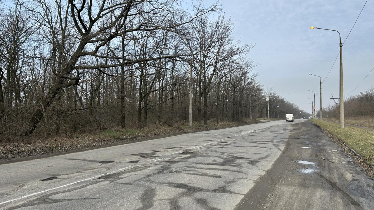 Аварійну дорогу на Хортицю планують відремонтувати (ФОТО)