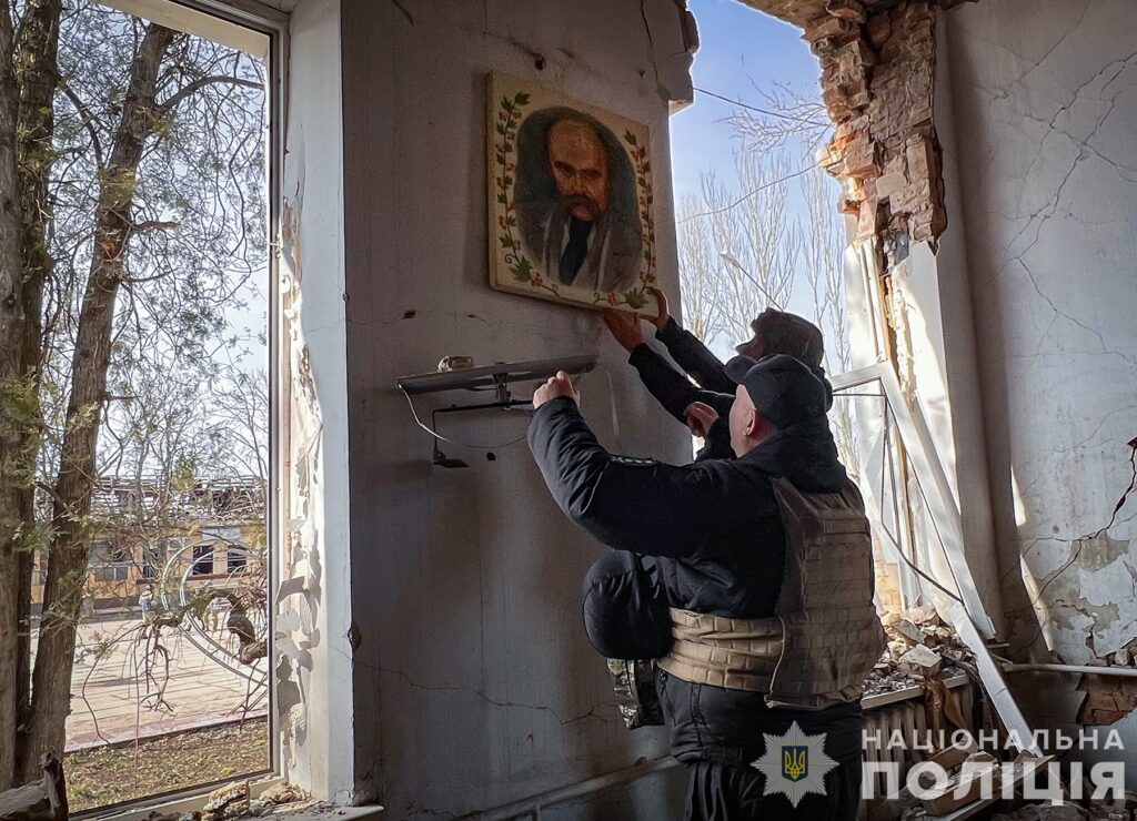В Оріхові врятували портрет Тараса Шевченка