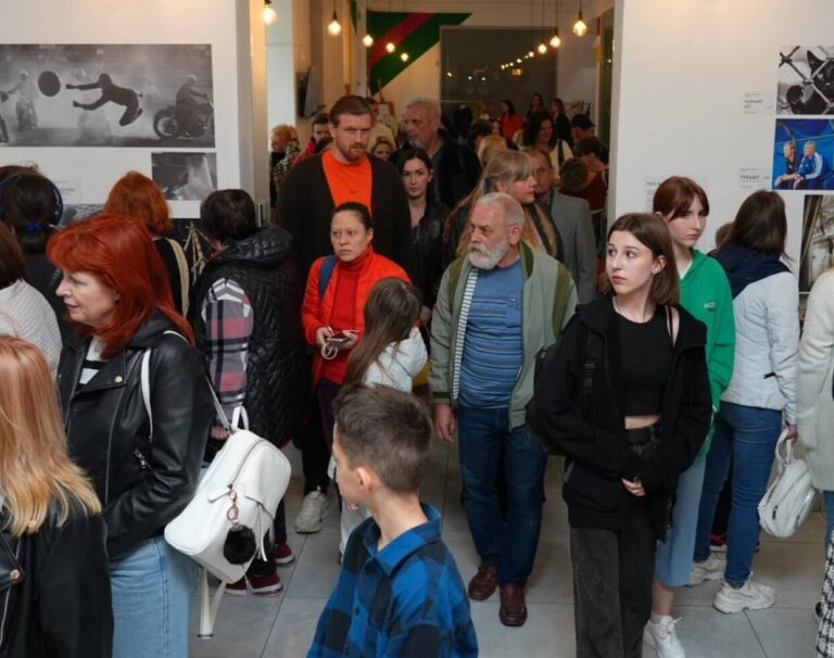 Фотоклубу в Запоріжжі 60 років: відкрили виставку історичних світлин(ФОТО)