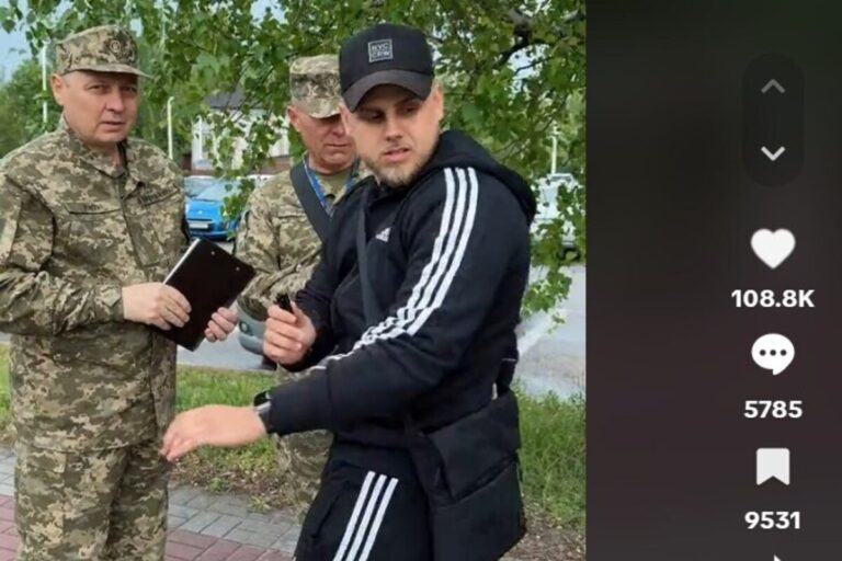 В Запорожье мужчина провоцировал военнослужащих и снимал на видео: ответ ТЦК (ФОТО)