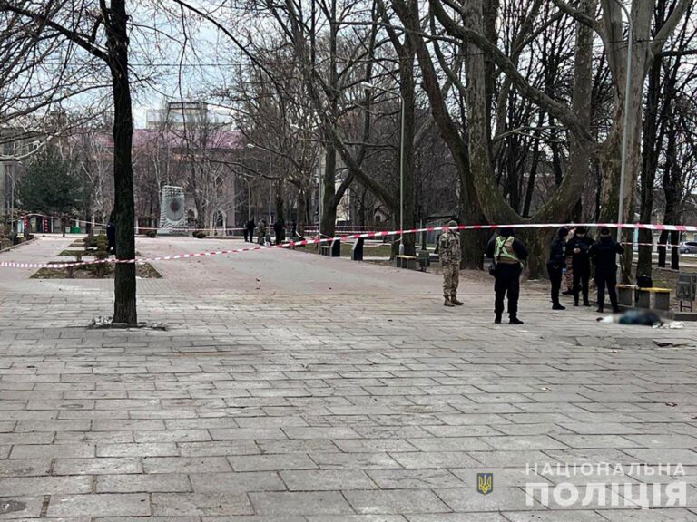 Нові деталі вбивства жінки у парку Запоріжжя: вбивця помилився з жертвою