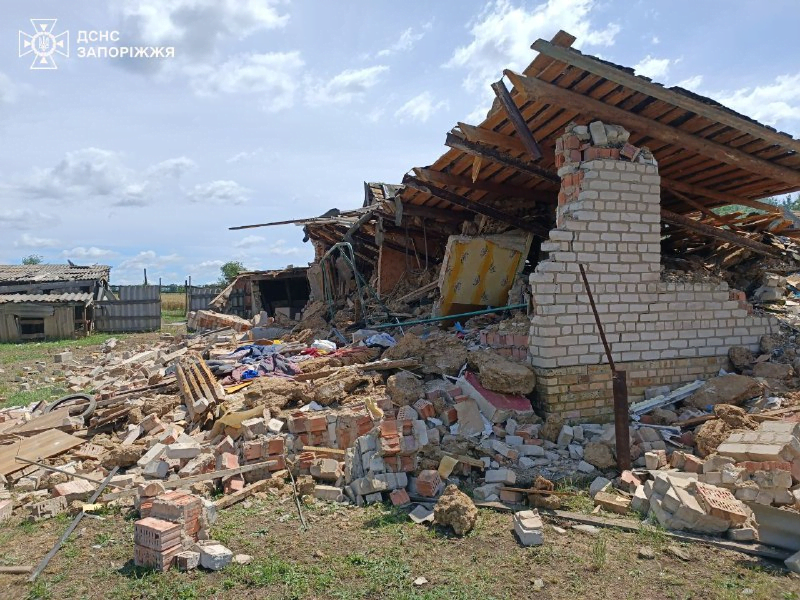 Наслідки ворожого обстрілу Воздижівської громади на Запоріжжі