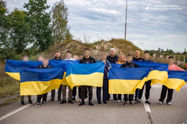 Детей из оккупированной Запорожской области вернули в Украину, – Омбудсман