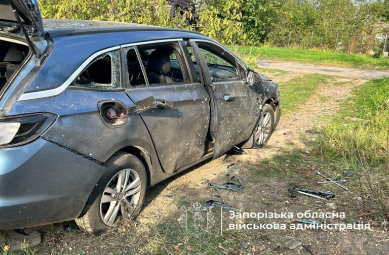 Росіяни вдарили по цивільному авто на Запоріжжі: загинули двоє людей