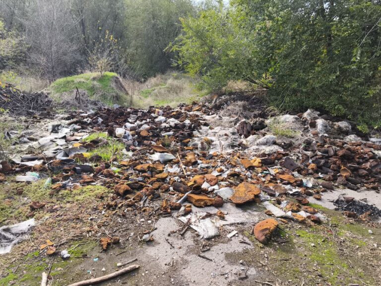 У Запоріжжі виявили сміттєзвалище у Вознесенівському районі (ФОТО)